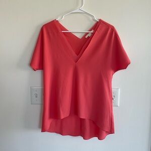 Cute and summery blouse!